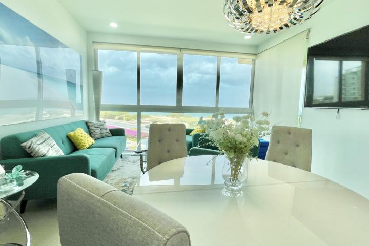 Oceanfront Condo at Blue Residence photo 4