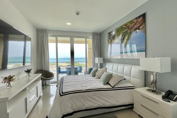 Oceanfront Condo at Blue Residence photo 5