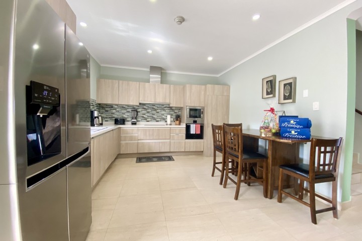 Le Vent Townhouse 18 For Sale photo 4