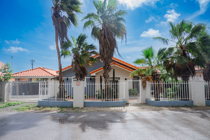 Charming Home for Rent in Tranquil Rooi Master