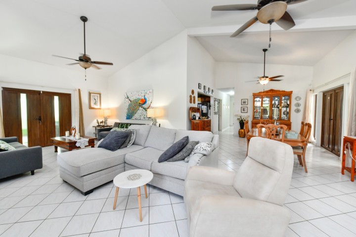 Seroe Blanco 52-L photo 4