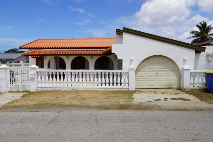 Charming 3-bedroom home in Savaneta photo 1