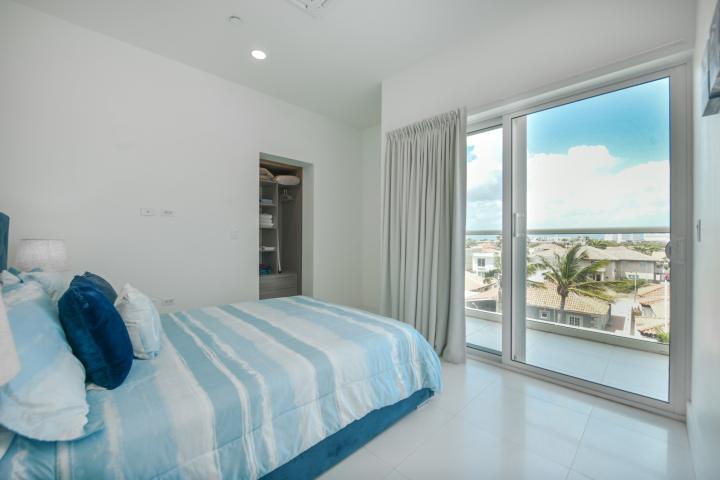Spacious Two-Storey Condo at Aruba's Life #318 photo 2